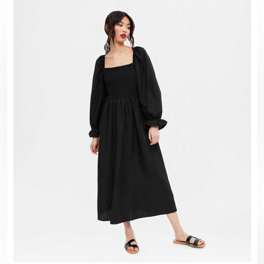 New Look Curves Black Shirred Puff Sleeve Midi Nap Dress